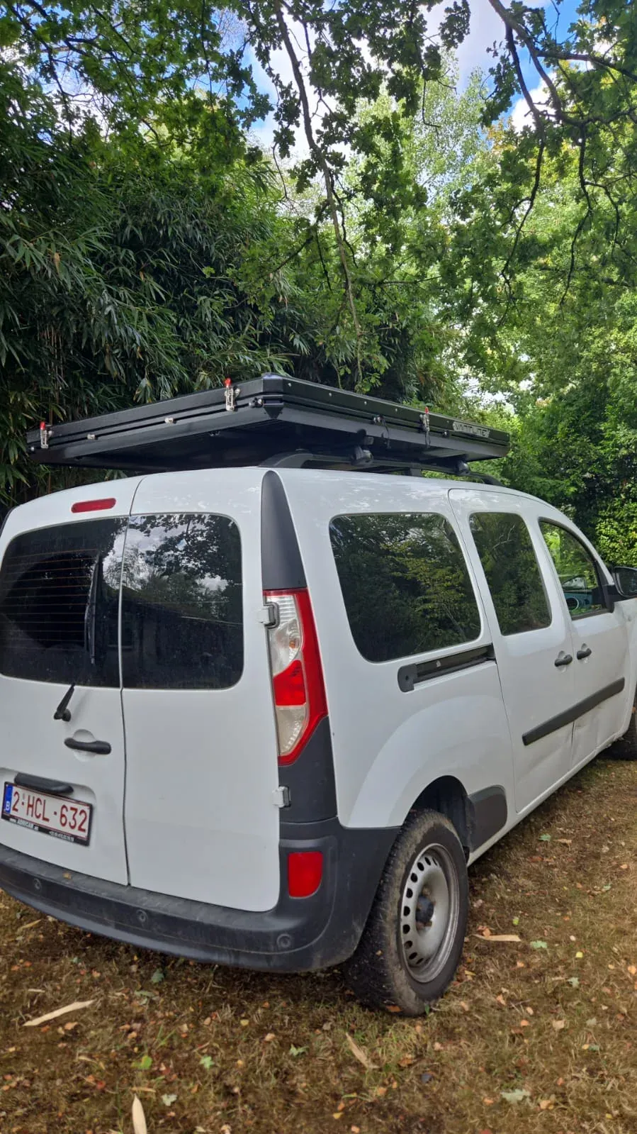 Hard shell daktent nooit in geslapen.